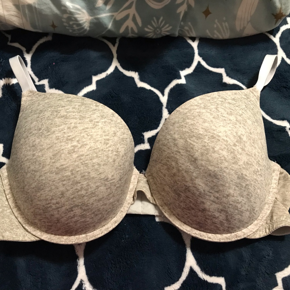 VS Pink push up bra 38c
